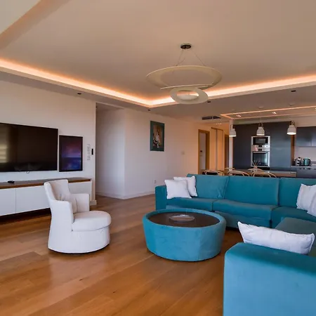 Bay View Luxury