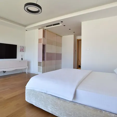 Bay View Luxury *